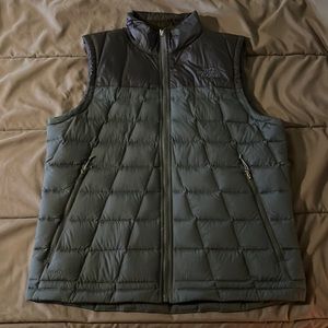 North face down vest